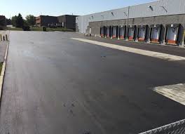 Best Concrete Driveway Installation  in Fostoria, OH